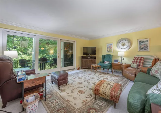 Photo 4 of Condo for sale at 3225 Southdale #11, Dayton, OH 45409 | MLS# 960440 | Listing updated on 2026-08-20