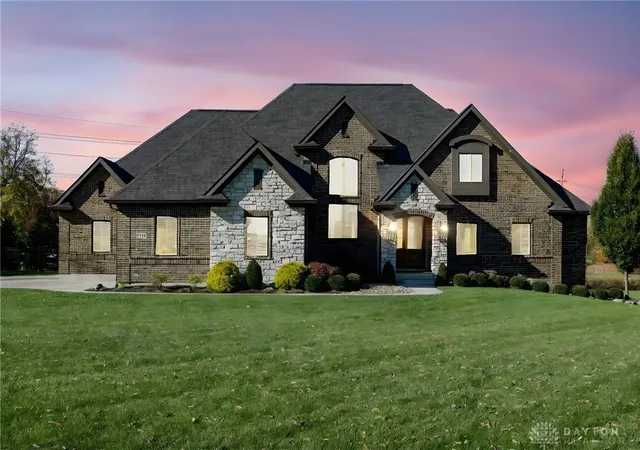 1st image of 2442 Berkeley Ct, Lebanon, OH 45036 | MLS# 960604