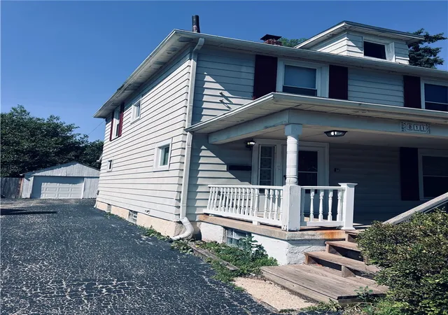Photo 2 of Sale Pending at 811 Bellaire Ave, Dayton, OH 45420 | MLS# 960104 | Listing updated on 2026-08-21