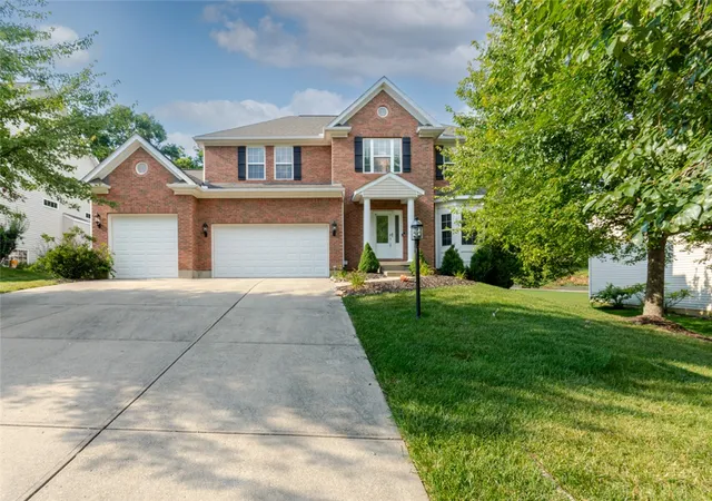 Photo 1 of Sale Pending at 2186 Tourney Trl, Beavercreek, OH 45434 | MLS# 961168 | Listing updated on 2026-08-21