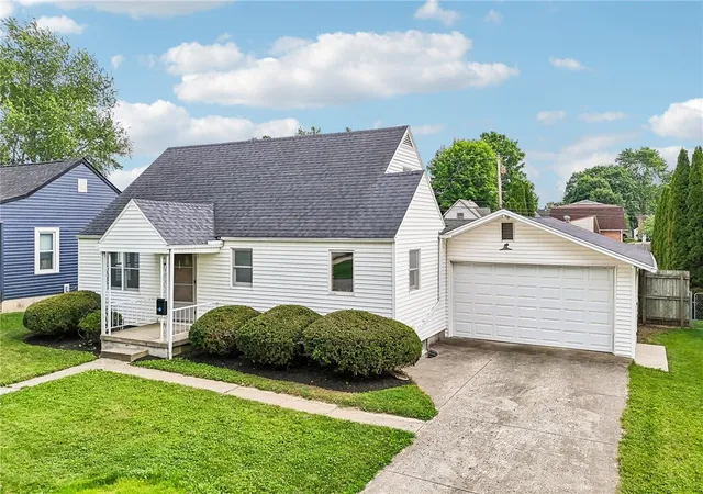 Photo 2 of Single family home for sale at 237 Leonard St, West Liberty, OH 43357 | MLS# 960756 | Listing updated on 2026-08-20