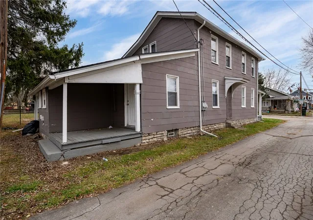 Listing Photo 2 - Condo for sale in building located at 517 Buckeye St, Miamisburg, OH 45342 - Unit #