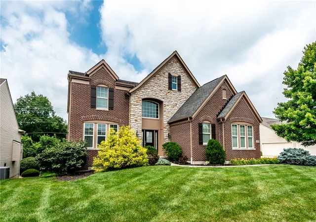 1st image of 1481 Shaker Run Blvd, Lebanon, OH 45036 | MLS# 961296