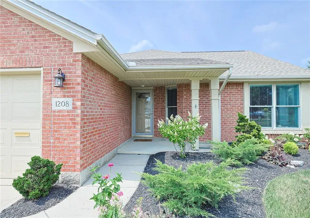 2nd image of 1208 Mals Wy, Miamisburg, OH 45342 | MLS# 961625