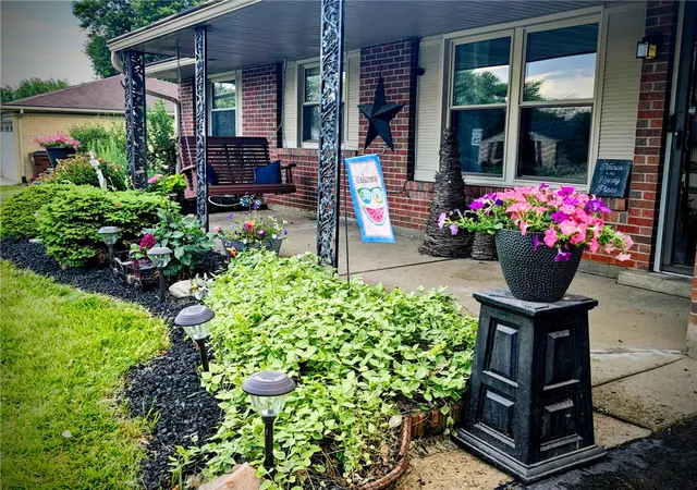 Photo 2 of Sale Pending at 2152 Bellsburg Dr, Dayton, OH 45459 | MLS# 961705 | Listing updated on 2026-08-24