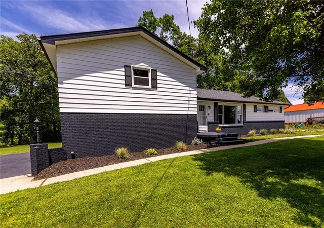 5th image of 5813 Somers Gratis Rd, Camden, OH 45311 | MLS# 961802