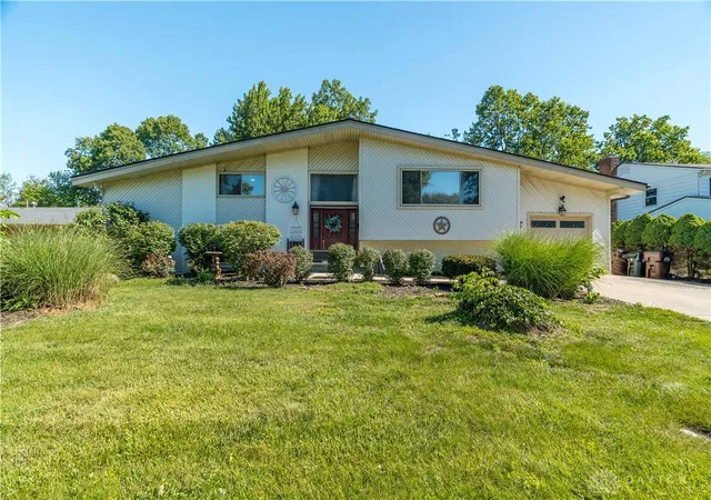 Photo 1 of Sale Pending at 5550 Joyce Ann Dr, Dayton, OH 45415 | MLS# 961987 | Listing updated on 2026-08-18
