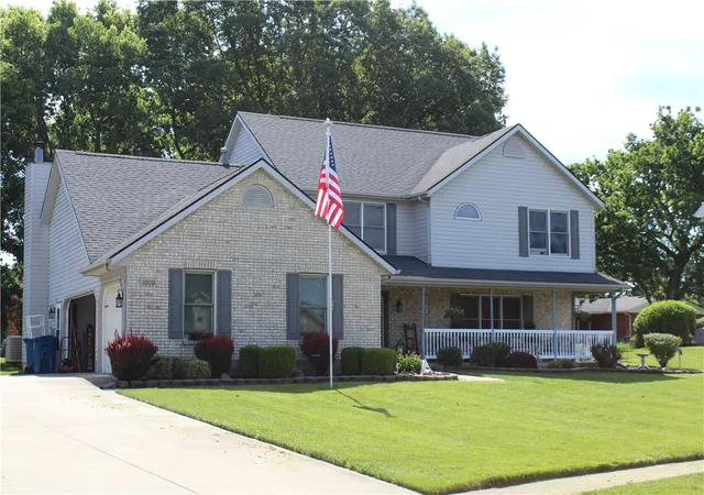 1st image of 1070 Winston Ln, Tipp City, OH 45371 | MLS# 962302