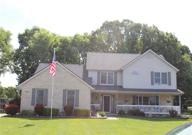 2nd image of 1070 Winston Ln, Tipp City, OH 45371 | MLS# 962302
