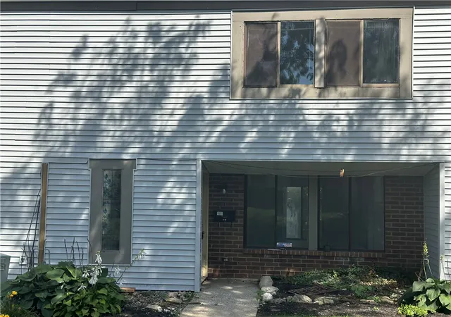 Photo 1 of Condo for sale at 4535 Lansmore Dr, Dayton, OH 45415 | MLS# 962305 | Listing updated on 2026-08-19