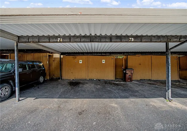 Photo 20 of Condo for sale at 4535 Lansmore Dr, Dayton, OH 45415 | MLS# 962305 | Listing updated on 2026-08-19