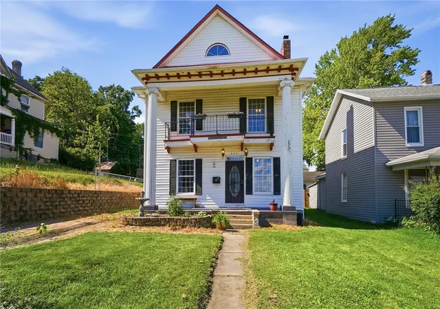 Photo 5 of Sale Pending at 222 W North St, Sidney, OH 45365 | MLS# 962691 | Listing updated on 2026-08-17