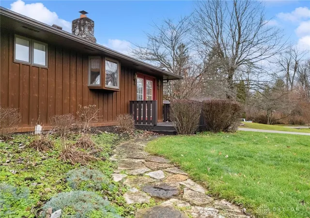 Photo 48 of Single family home for sale at 129 Outerview Dr, Xenia, OH 45385 | MLS# 962999 | Listing updated on 2026-08-21