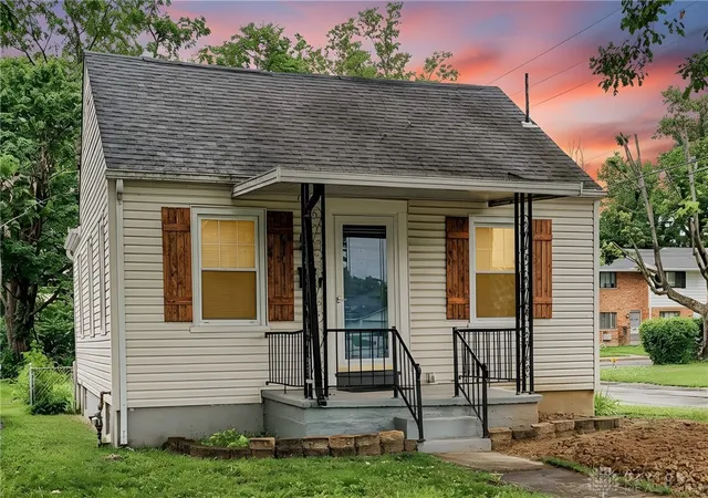1st image of 2901 Lansing Dr, Dayton, OH 45420 | MLS# 962996