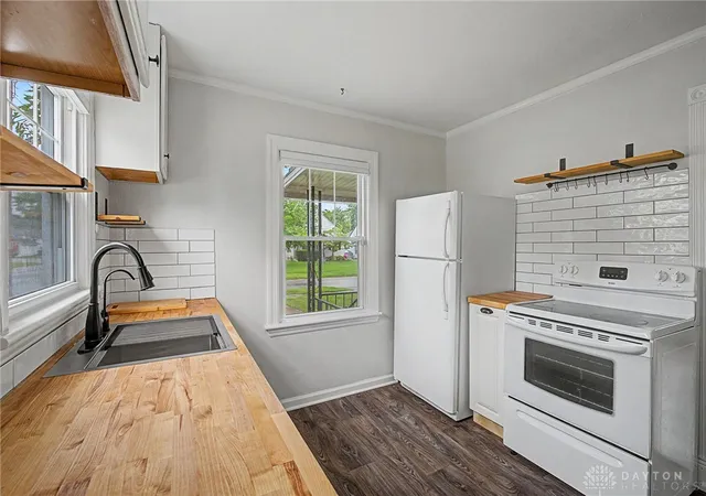 5th image of 2901 Lansing Dr, Dayton, OH 45420 | MLS# 962996