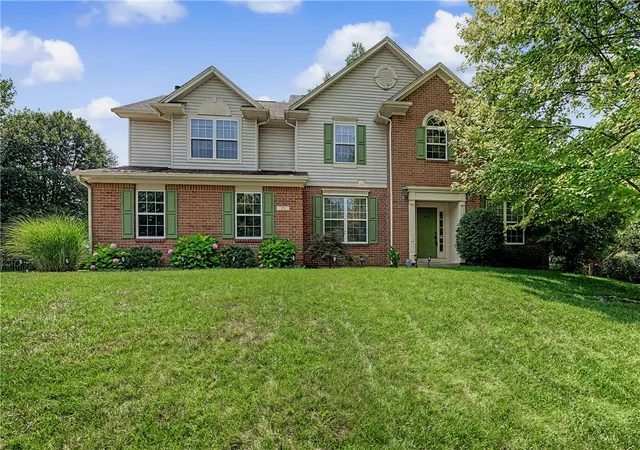 1st image of 25 Clay Manor Ct, Springboro, OH 45066 | MLS# 963346