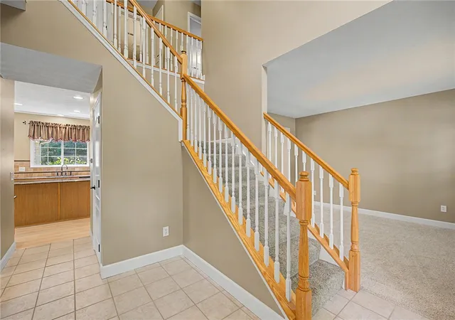 4th image of 25 Clay Manor Ct, Springboro, OH 45066 | MLS# 963346