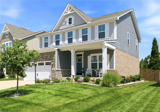 Photo 2 of Sale Pending at 1824 Winding Run Blvd, Dayton, OH 45458 | MLS# 962350 | Listing updated on 2026-08-19