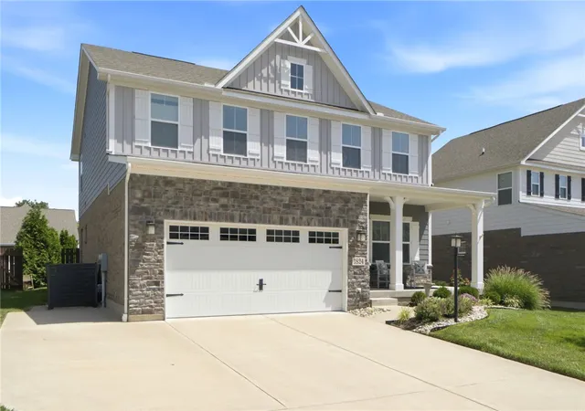 Photo 3 of Sale Pending at 1824 Winding Run Blvd, Dayton, OH 45458 | MLS# 962350 | Listing updated on 2026-08-19
