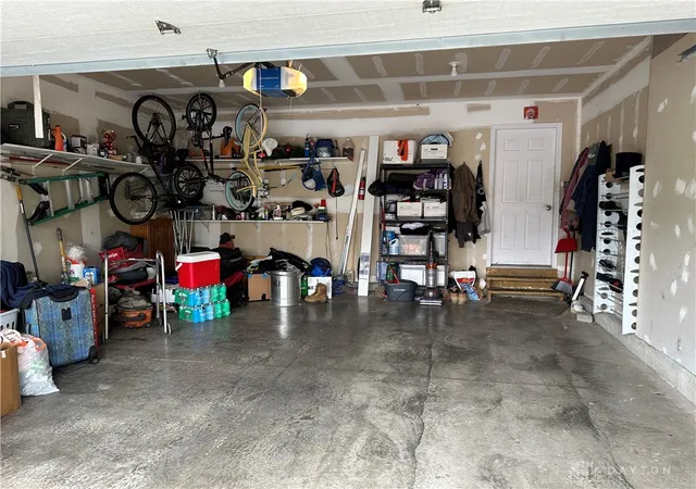 Photo 17 of Single family home for sale at 6744 Heritage Park Blvd, Dayton, OH 45424 | MLS# 963563 | Listing updated on 2026-10-05