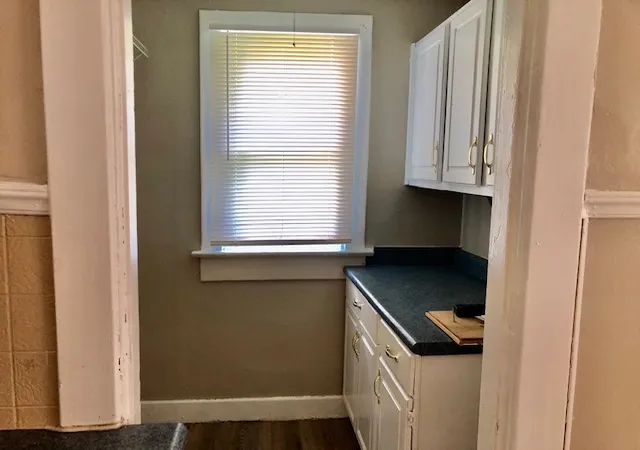Listing Photo 5 - Condo for sale in building located at 900 Bowen St, Dayton, OH 45410