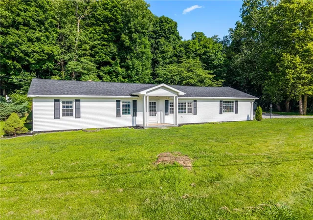 Photo 1 of Sale Pending at 1755 Riverside Dr, Sidney, OH 45365 | MLS# 959985 | Listing updated on 2026-08-19