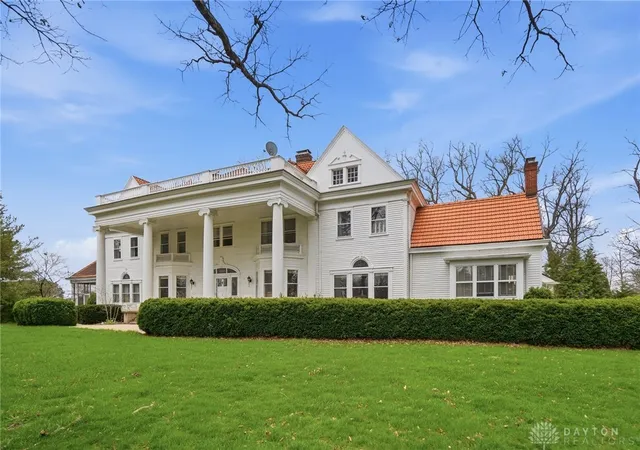2nd image of 407 N Dayton Lakeview Rd, New Carlisle, OH 45344 | MLS# 963754