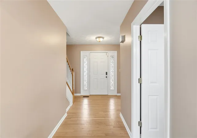 5th image of 25 Huntley Ct, Springboro, OH 45066 | MLS# 963739