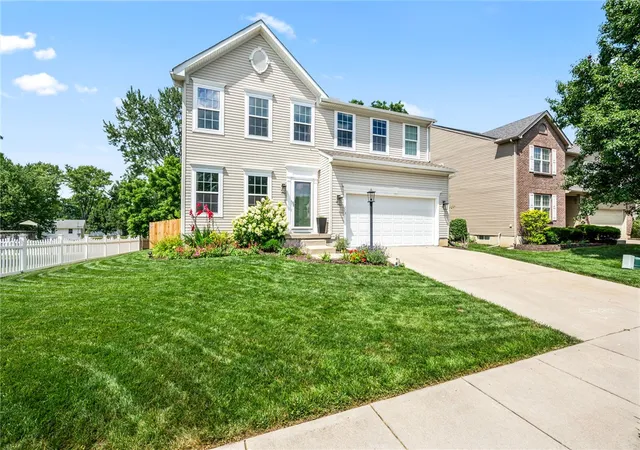 Photo 2 of Sale Pending at 273 Fryer Ct, Fairborn, OH 45324 | MLS# 963850 | Listing updated on 2026-08-18