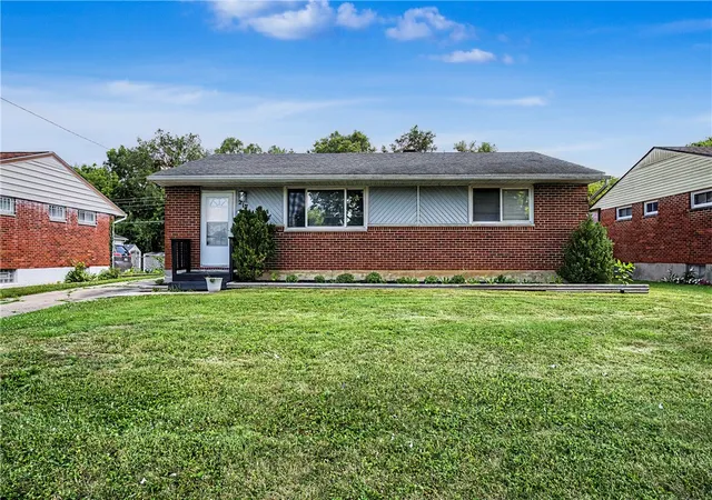 Photo 1 of Sale Pending at 217 Whispering Dr, Dayton, OH 45426 | MLS# 963891 | Listing updated on 2026-08-24