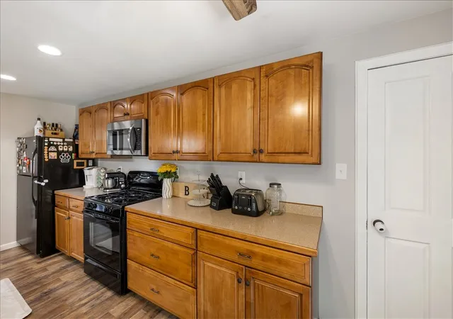Photo 4 of Single family home for sale at 5132 Waverly St, Fairborn, OH 45324 | MLS# 963837 | Listing updated on 2026-10-02