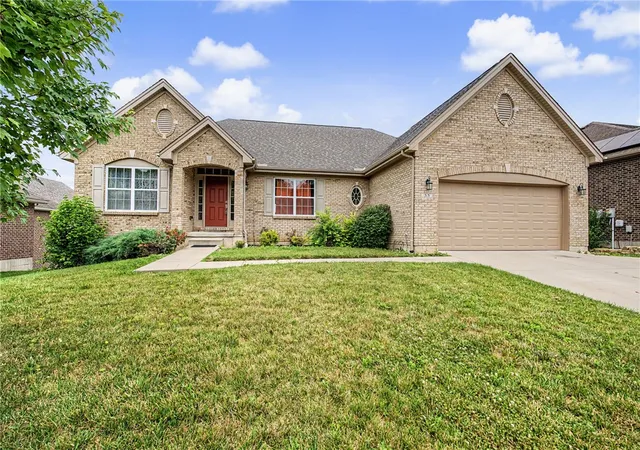 1st image of 35 Louise Dr, Springboro, OH 45066 | MLS# 963793