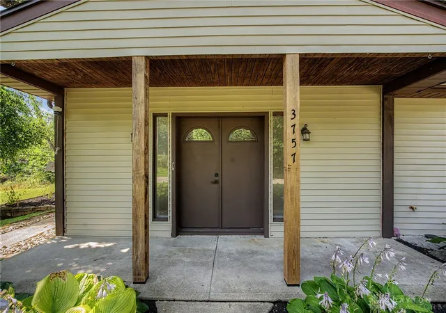 Photo 2 of Single family home for sale at 3757 Highmont St, Beavercreek, OH 45432 | MLS# 964157 | Listing updated on 2026-08-26
