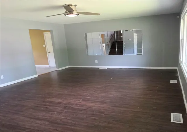 4th image of 3546 Hermosa Dr, Dayton, OH 45416 | MLS# 964153