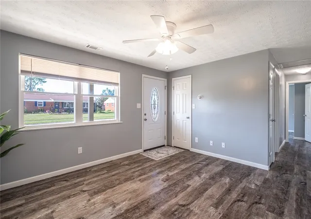 Photo 2 of Single family home for sale at 212 Doyle Ave, Brookville, OH 45309 | MLS# 964202 | Listing updated on 2026-08-26