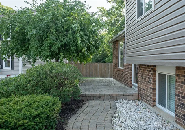 Photo 4 of Sale Pending at 4181 Grouse Ct, Dayton, OH 45430 | MLS# 963950 | Listing updated on 2026-08-23