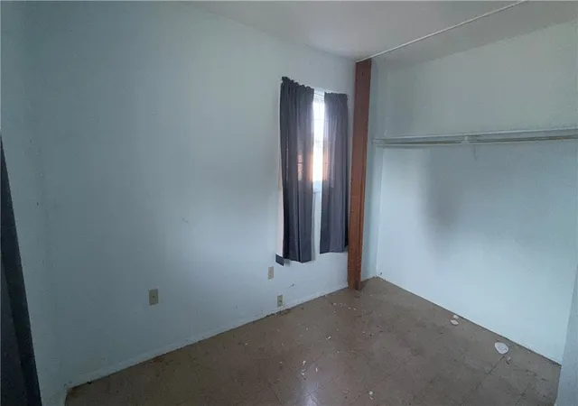 Photo 5 of Sale Pending at 512 Harney St, Piqua, OH 45356 | MLS# 964247 | Listing updated on 2026-08-10
