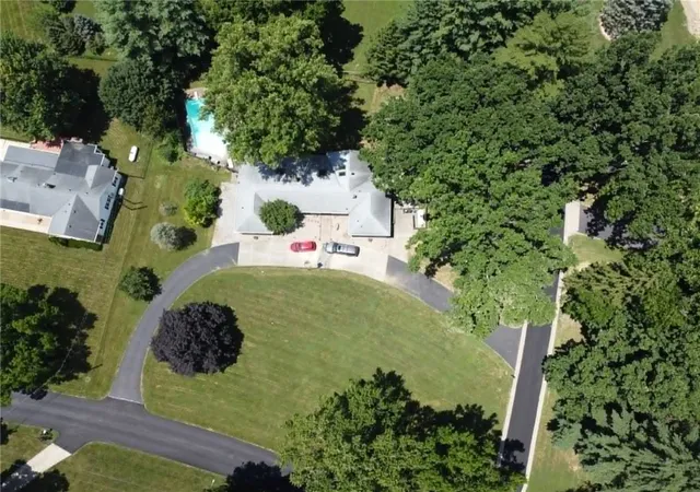 Photo 2 of Single family home for sale at 5555 Lindenwood Ln, Fairfield, OH 45014 | MLS# 963968 | Listing updated on 2026-08-17