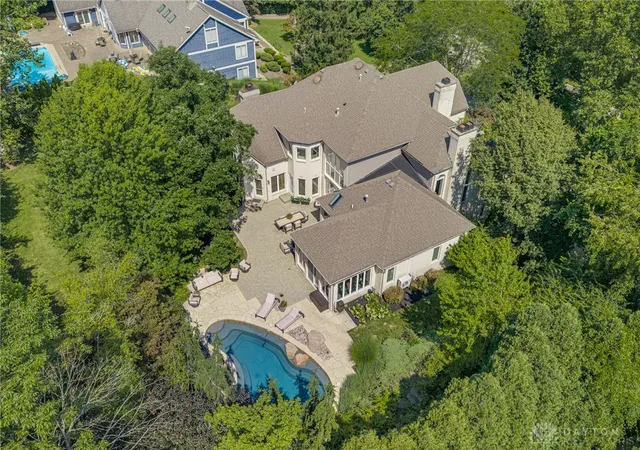 Photo 3 of Sale Pending at 1724 W Rahn Rd, Dayton, OH 45459 | MLS# 963517 | Listing updated on 2026-08-09