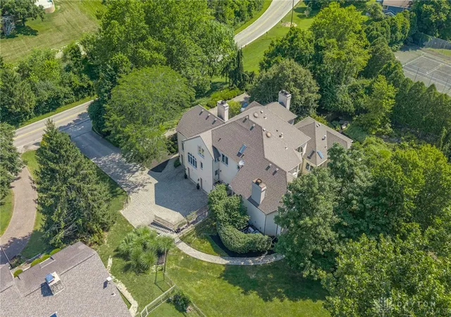 Photo 3 of Sale Pending at 1724 W Rahn Rd, Dayton, OH 45459 | MLS# 963517 | Listing updated on 2026-08-09