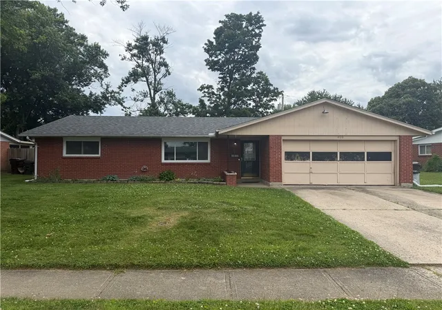 Photo 1 of Sale Pending at 406 Overla Blvd, Englewood, OH 45322 | MLS# 962208 | Listing updated on 2026-08-20