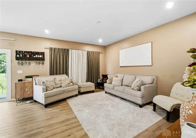 Photo 5 of Single family home for sale at 1543 Arden Bnd, Fairborn, OH 45324 | MLS# 964145 | Listing updated on 2026-08-20