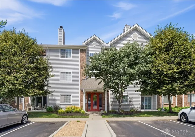 Photo 2 of Sale Pending at 610 Carrington Pl #10-312, Loveland, OH 45140 | MLS# 964473 | Listing updated on 2026-08-24