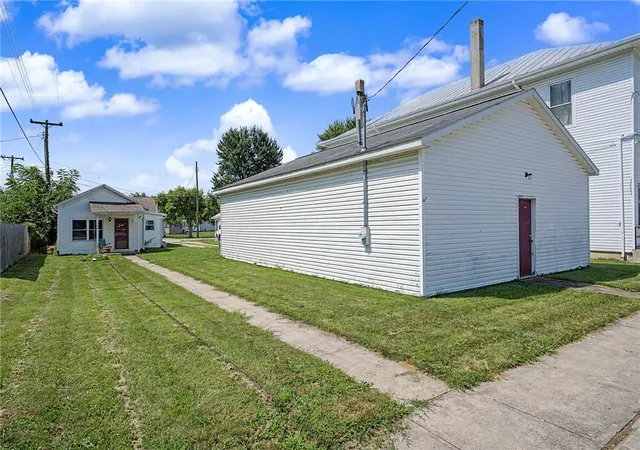 Photo 3 of Single family home for sale at 230 E Main St, Verona, OH 45378 | MLS# 964416 | Listing updated on 2026-08-19