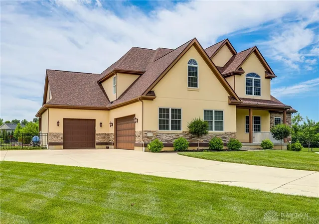 2nd image of 61 White Beech Ct, Springboro, OH 45066 | MLS# 964534
