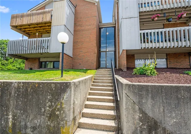 Photo 2 of Condo for sale at 1116 Eagle Feather Cir, West Carrollton, OH 45449 | MLS# 964559 | Listing updated on 2026-08-21