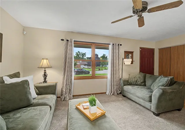 Photo 4 of Single family home for sale at 135 Baker Ln, Franklin, OH 45005 | MLS# 964655 | Listing updated on 2026-08-20