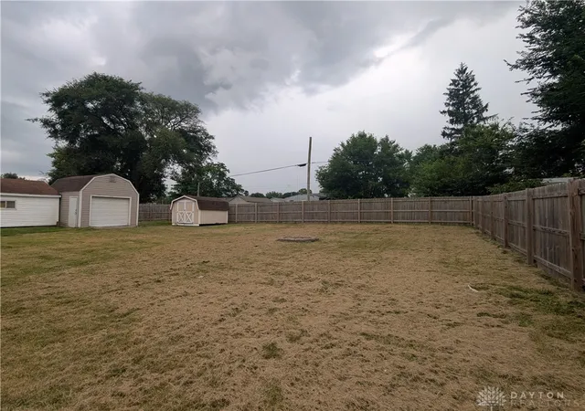 16th image of 711 Kinnane Ave, Springfield, OH 45505 | MLS# 964127