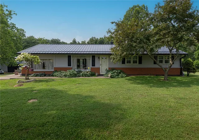 Photo 1 of Single family home for sale at 3276 Cemetery Rd, Xenia, OH 45385 | MLS# 963527 | Listing updated on 2026-08-25