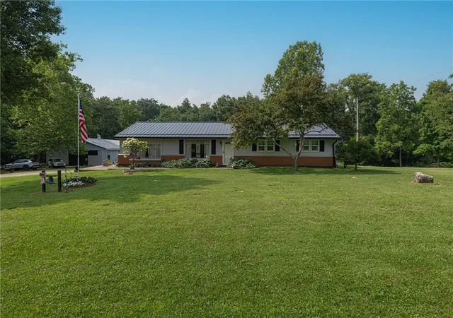 Photo 2 of Single family home for sale at 3276 Cemetery Rd, Xenia, OH 45385 | MLS# 963527 | Listing updated on 2026-08-25